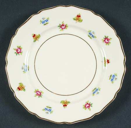Rob Roy (Scalloped) Bread & Butter Plate