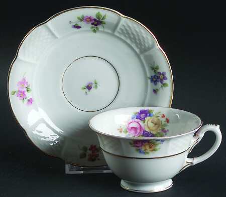 Rosemary Footed Cup & Saucer Set