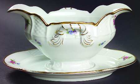 Rosemary Gravy Boat with Attached Underplate
