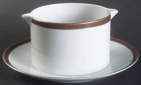 Rosette Gravy Boat with Attached Underplate