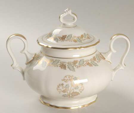 Roxanne (Scalloped) Sugar Bowl & Lid
