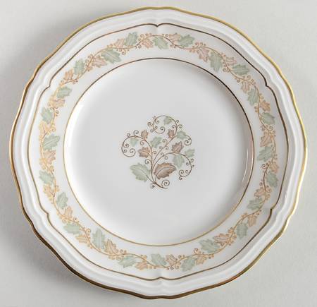 Roxanne (Scalloped) Bread & Butter Plate