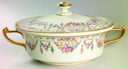 Santa Rosa Round Covered Vegetable