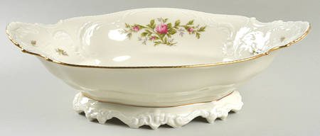 Sanssouci Rose Ivory (Gold Trim) Centerpiece