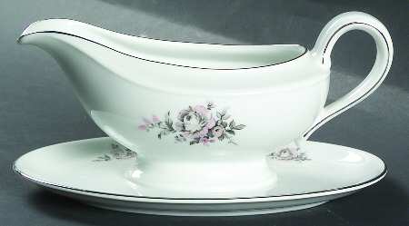 Sanssouci Rose (Platinum Trim) Gravy Boat with Attached Underplate