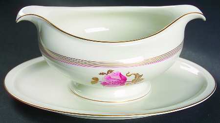 Serenity Gravy Boat with Attached Underplate