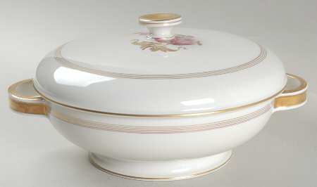 Serenity Round Covered Vegetable