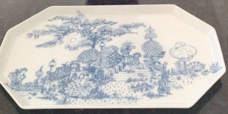 Serenade (Polygon Shape) 14" Oval Serving Platter