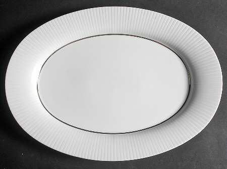 Serenade 15" Oval Serving Platter