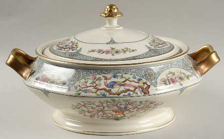 Sevilla Round Covered Vegetable