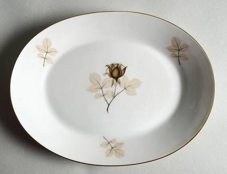 Shadow Rose 9" Oval Serving Platter