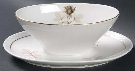 Silhouette Gravy Boat with Attached Underplate