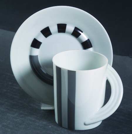 Strada Flat Cup & Saucer Set