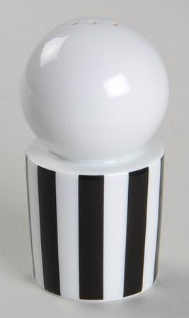 Strada Pepper Shaker