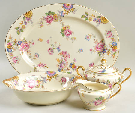 The Sunray 5 Piece Hostess Set