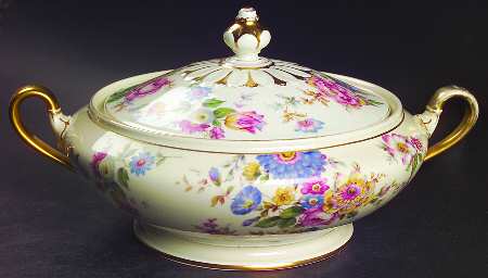 The Sunray Round Covered Vegetable