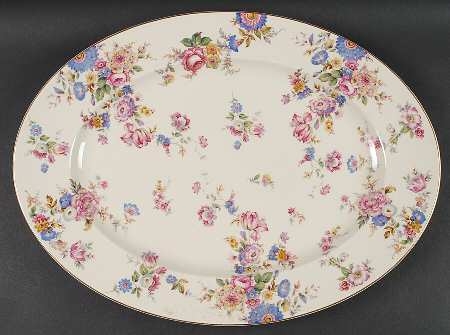 The Sunray 18" Oval Serving Platter
