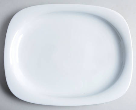 Suomi White 15" Oval Serving Platter