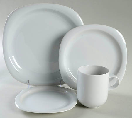 Suomi White 4 Piece Place Setting