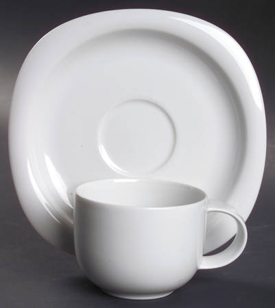 Suomi White Flat Cup & Saucer Set