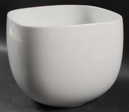 Suomi White 8" Salad Serving Bowl