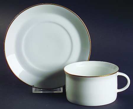 Tempelhof Flat Cup & Saucer Set