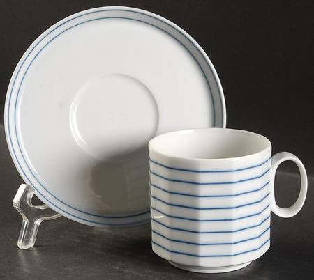 Thebes Flat Cup & Saucer Set
