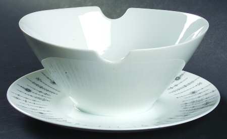 Tundra Grey Gravy Boat with Attached Underplate