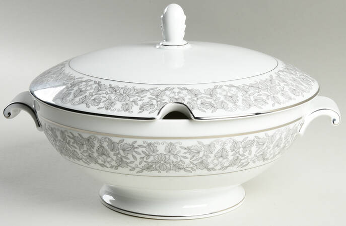 Venetian (Platinum Trim) Tureen &  Lid