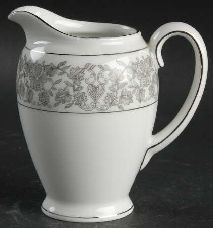 Venetian (Platinum Trim) Creamer