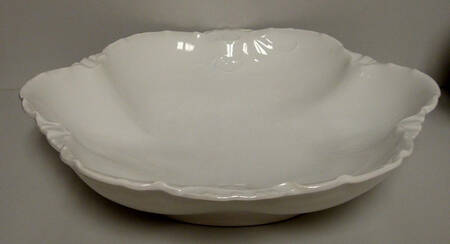 Versailles 8" Round Vegetable Bowl