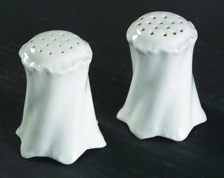 Versailles Salt & Pepper Set
