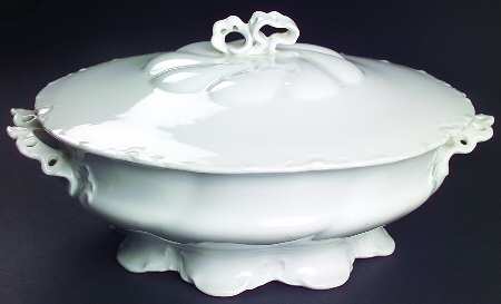 Versailles Round Covered Vegetable