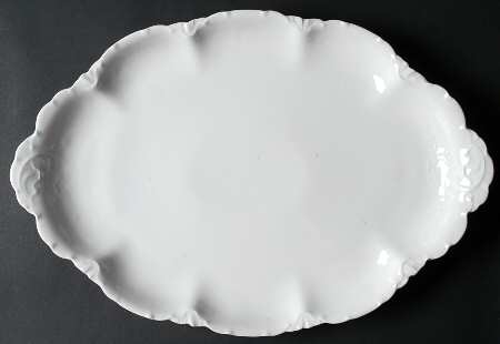 Versailles 17" Oval Serving Platter