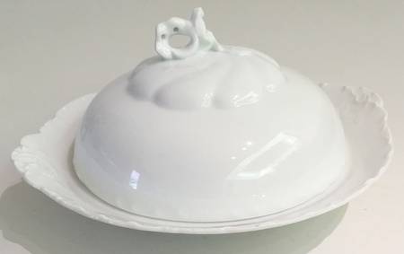 Versailles Round Covered Butter