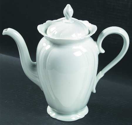 Viktoria White Coffee Pot & Lid