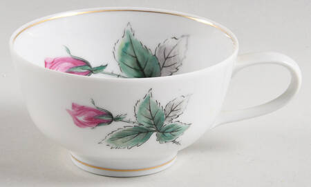 Victoria Rose Footed Cup
