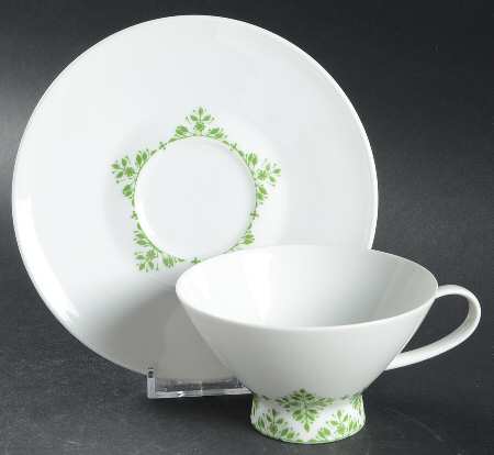 Vienna Woods Footed Cup & Saucer Set
