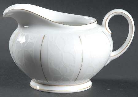 White Velvet (No Trim) Creamer