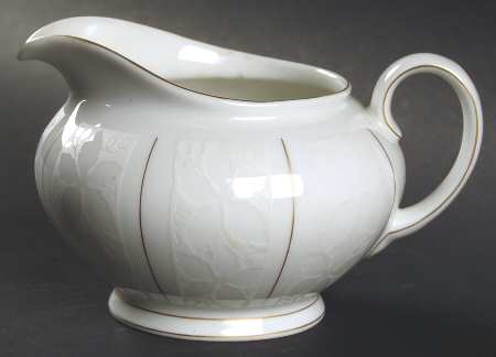 White Velvet (Gold) Creamer