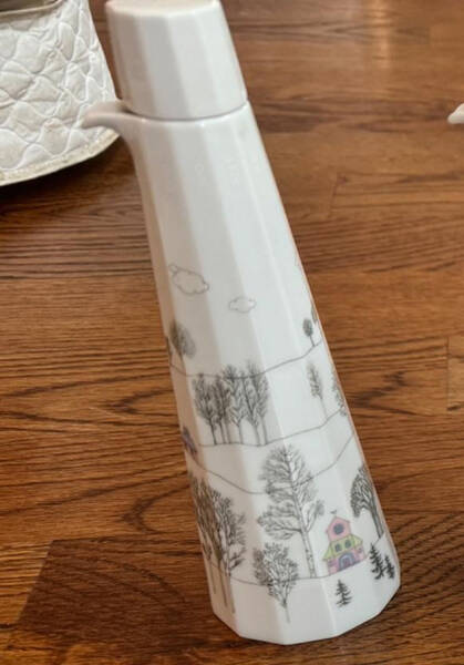 Winter Journey Oil Or Vinegar Cruet and Stopper