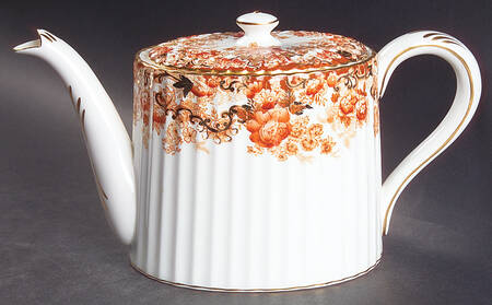 Victorian Rust Teapot & Lid