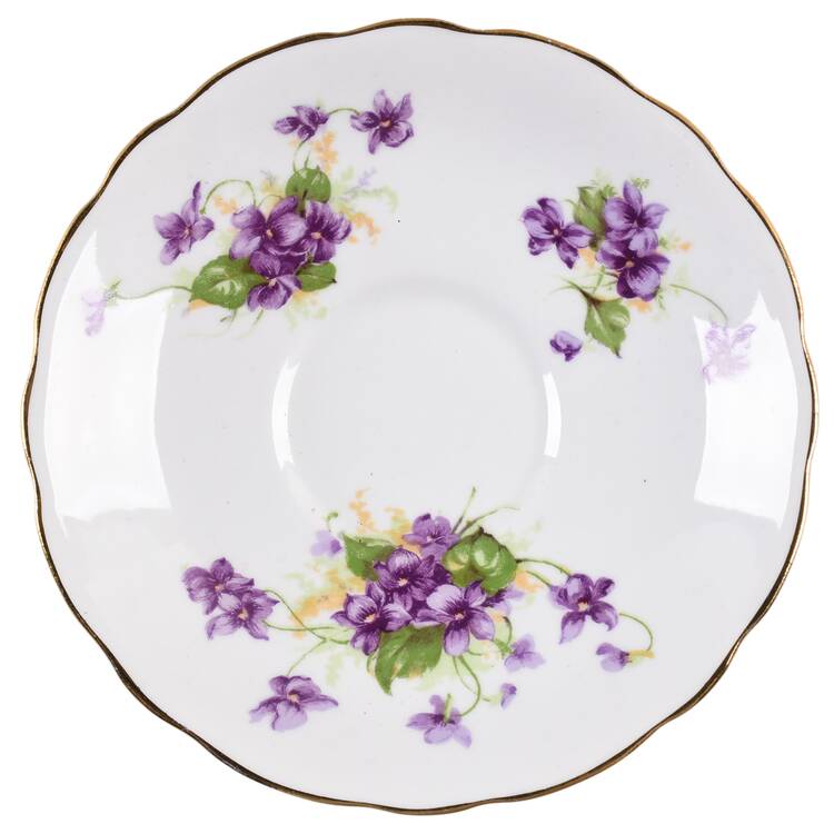 Violet (Scalloped) Saucer