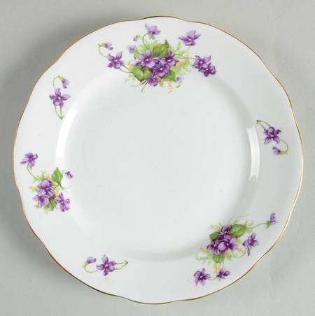 Violet (Scalloped) Salad Plate