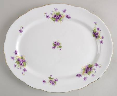 Violet (Scalloped) 13" Oval Serving Platter
