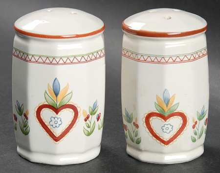 American Scenic Salt & Pepper Set