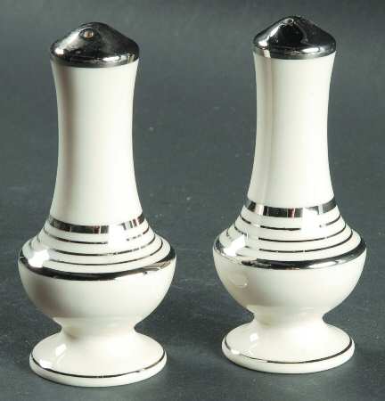 Romance Salt & Pepper Set