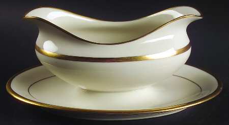 Wilshire Gold Gravy Boat with Attached Underplate