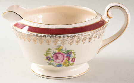 Cardinal Gravy Boat