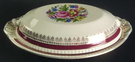 Cardinal Oval Covered Vegetable